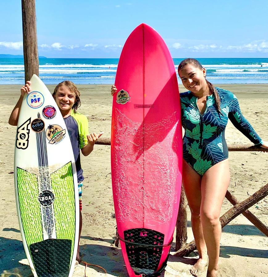 Hotel Oasis & Surf Camp Santa Catalina Exteriör bild