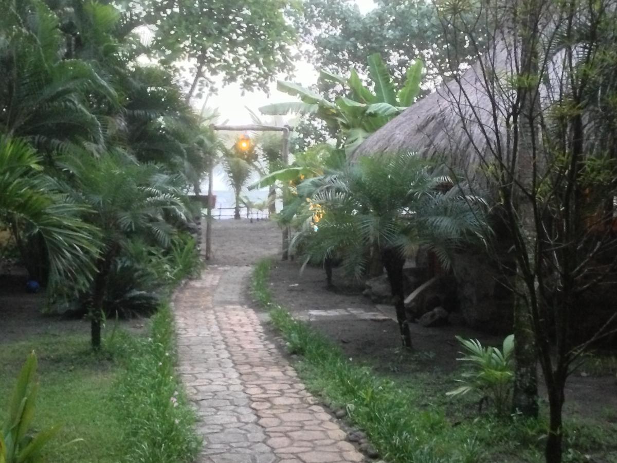 Hotel Oasis & Surf Camp Santa Catalina Exteriör bild