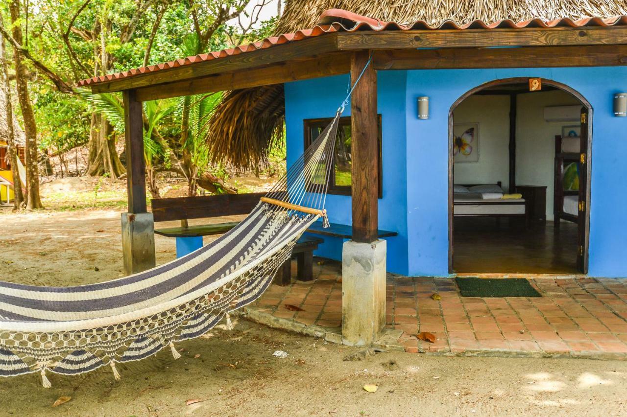 Hotel Oasis & Surf Camp Santa Catalina Exteriör bild