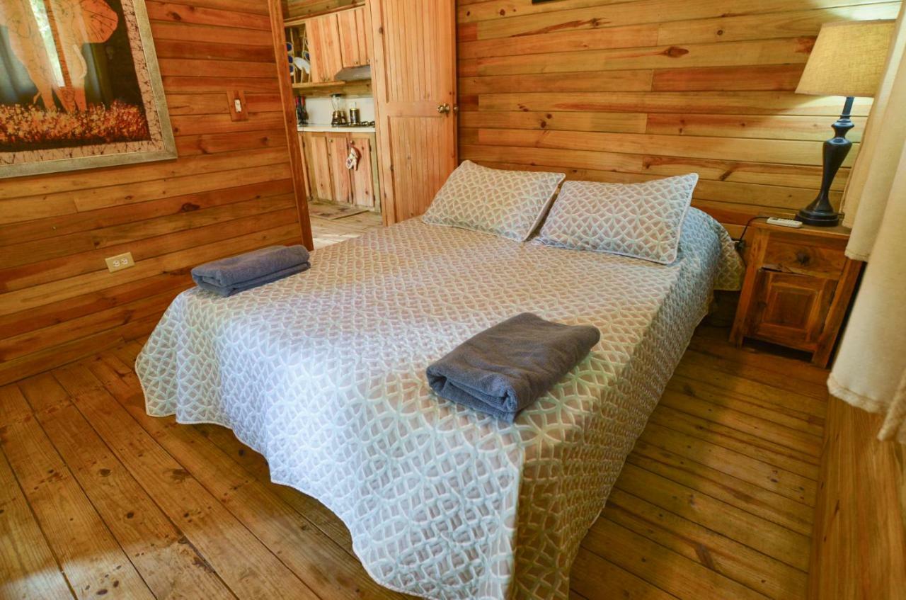 Hotel Oasis & Surf Camp Santa Catalina Exteriör bild