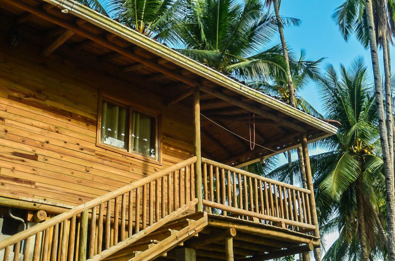 Hotel Oasis & Surf Camp Santa Catalina Exteriör bild