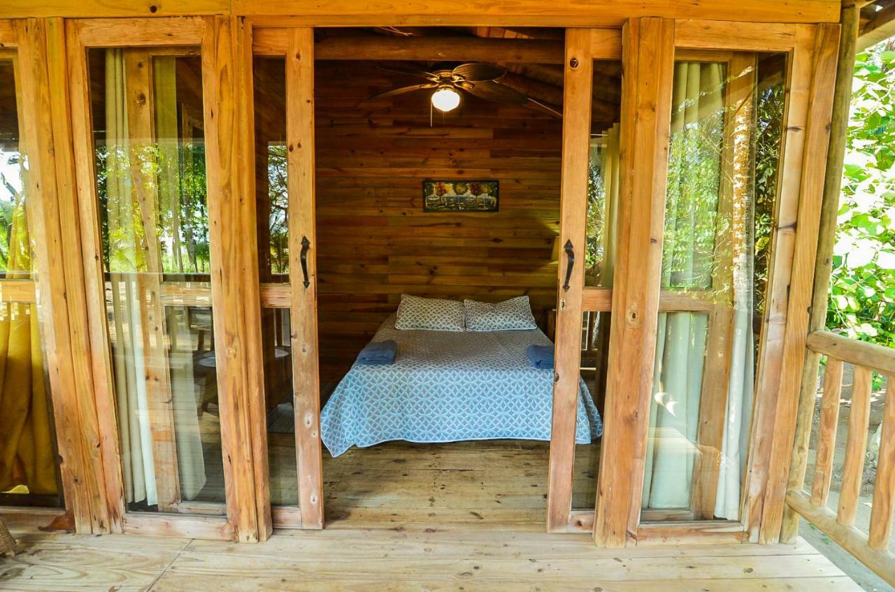 Hotel Oasis & Surf Camp Santa Catalina Exteriör bild